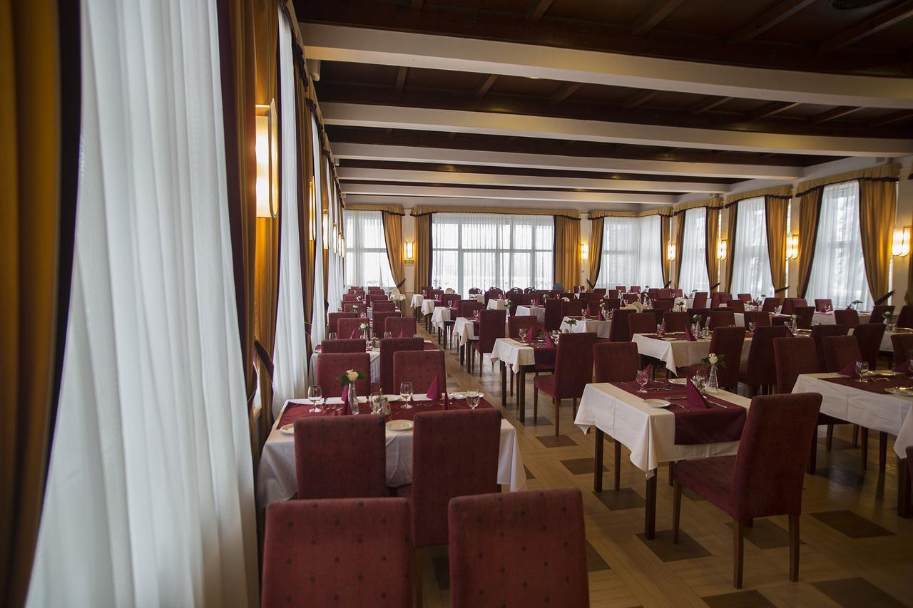 Hunguest Grandhotel Galya Galyatető Buitenkant foto