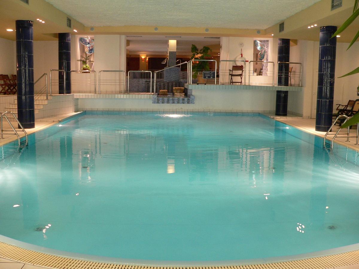 Hunguest Grandhotel Galya Galyatető Buitenkant foto